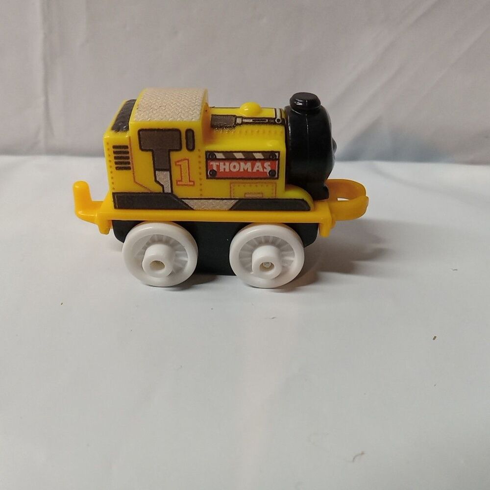 Thomas & Friends MINIS - Construction Thomas the Tank Engine - 2014 Mattel Train